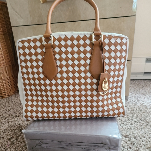 Calvin Klein bag - Picture 2 of 12